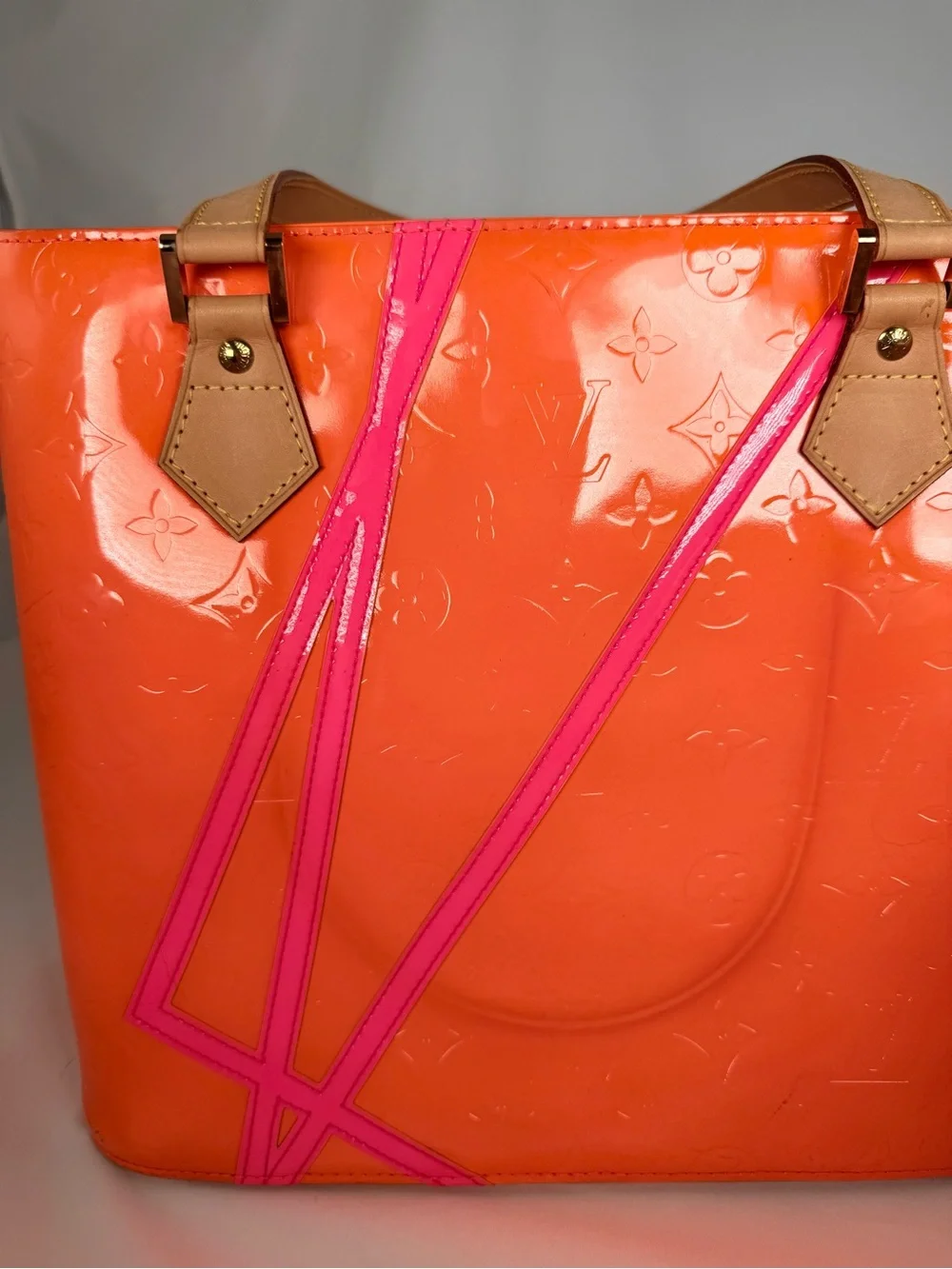 Louis Vuitton x Robert Wilson Limited Edition Vernis Tote - Picture 5 of 13